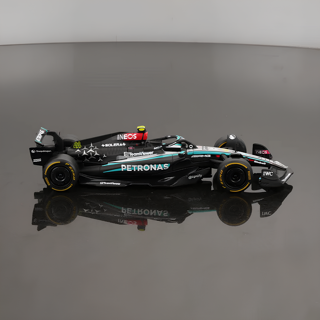 (2024) F1 Die-cast Mercedes-AMG W15 #44 Lewis Hamilton 1:43