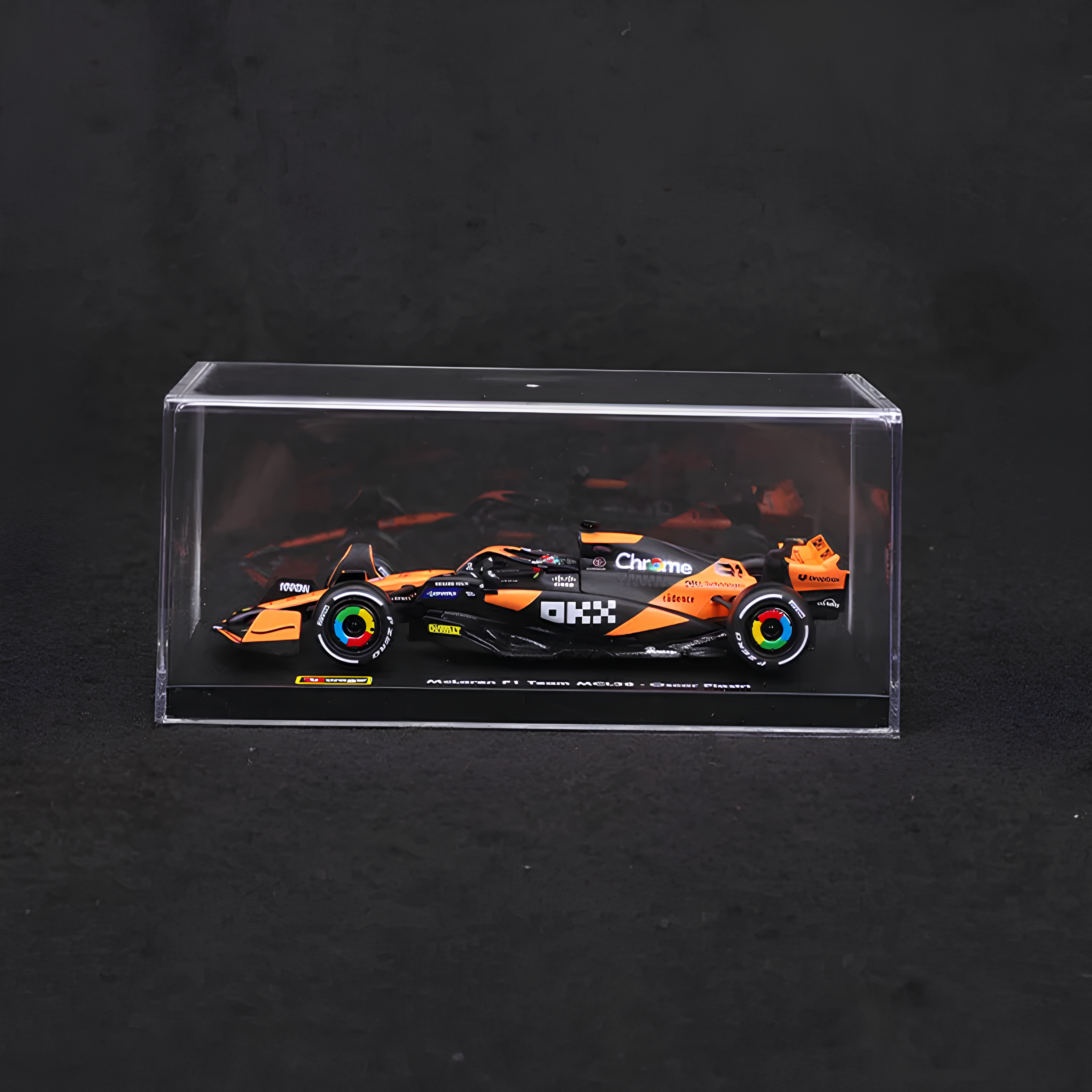 (2024) F1 Die-cast McLaren MCL38 1:43