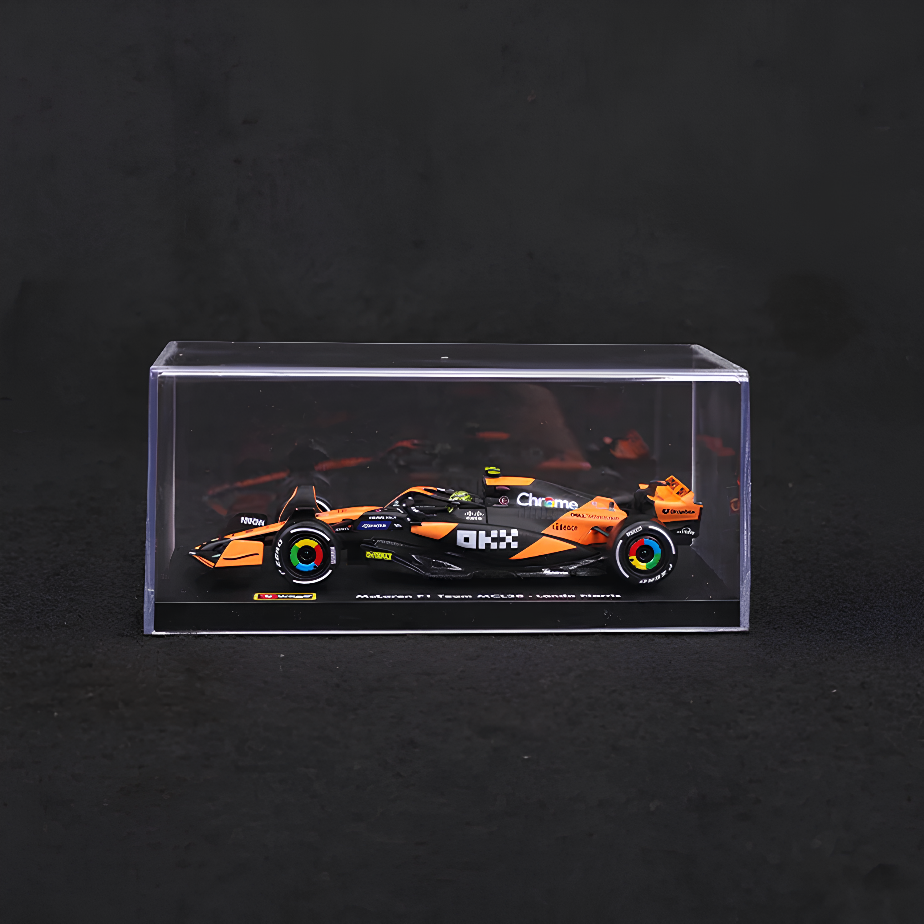 (2024) F1 Die-cast McLaren MCL38 1:43